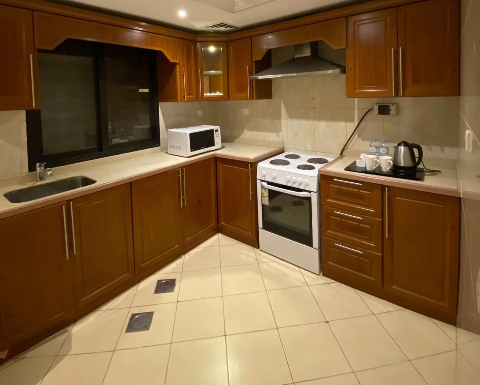 Zad Al Eman Suites Hotels Медина Номер фото